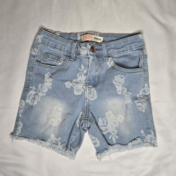 denim diva Other - 🌸 Floral Light Wash Distressed Denim Shorts - Girls Size 8 NWOT 🌸